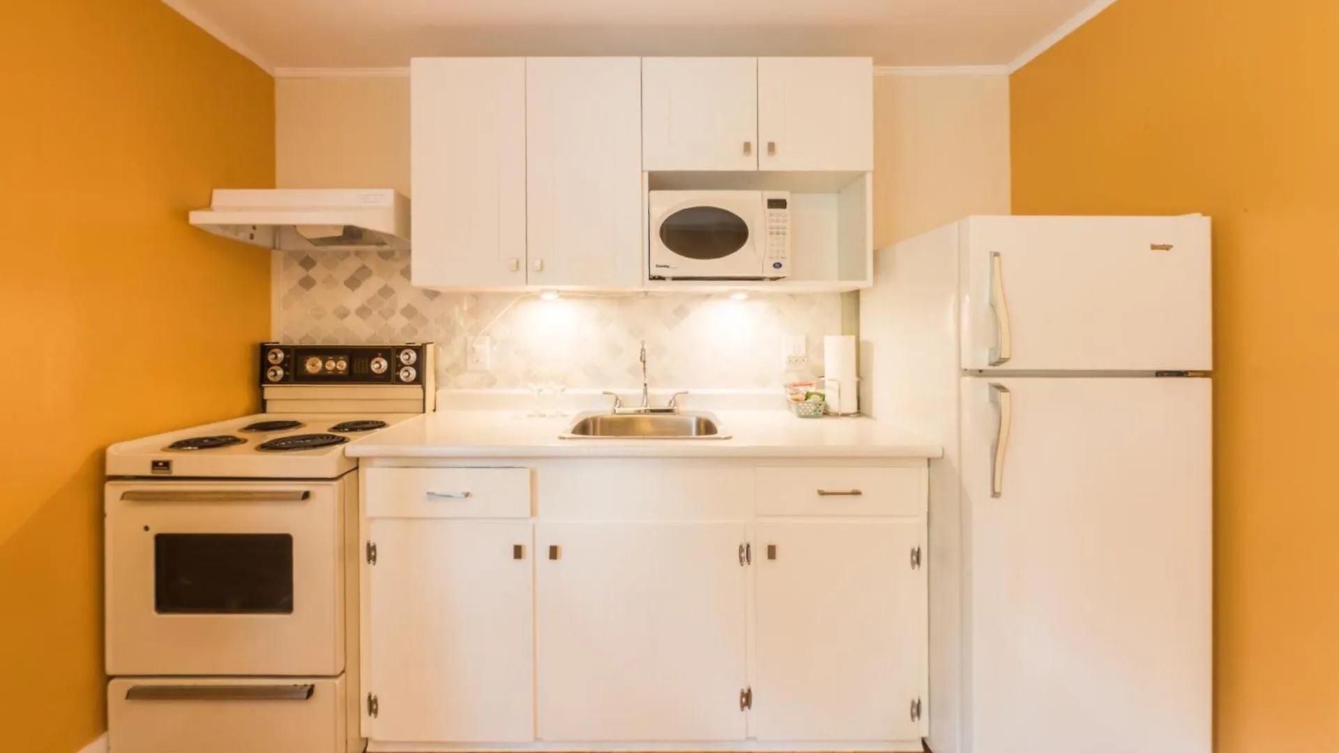 ויקטוריה Ocean Island Garden Suites דירה